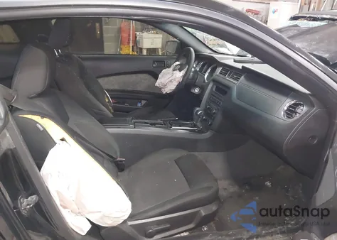 2011 Ford Mustang V6 z USA, uszkodzony, nr VIN 1ZVBP8AMXB5118788